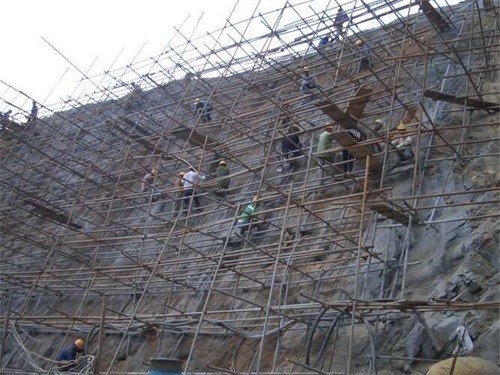 栖霞公路桩基检测